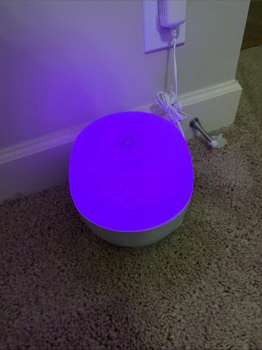 Scentsy White Floral LED Diffuser